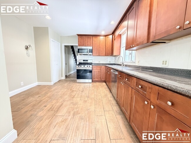 Photo - 24 Armington St Apartment