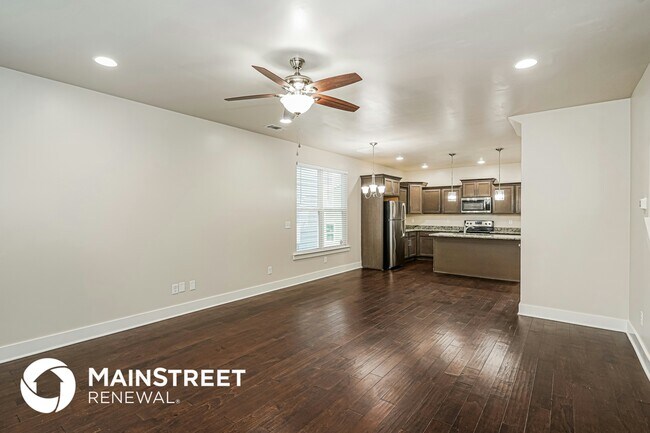 Foto del edificio - 1035 Saddlestone Dr