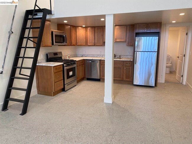 Building Photo - 1842 Foothill Blvd