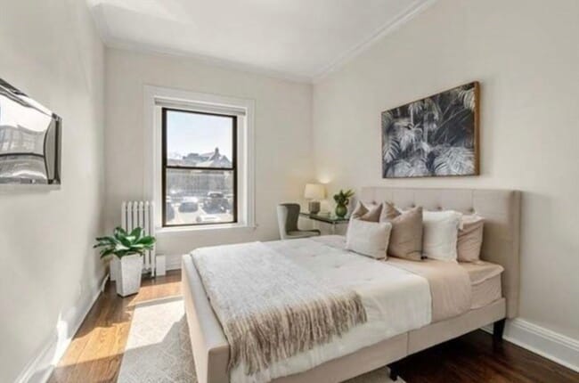 Building Photo - 400 Commonwealth Ave