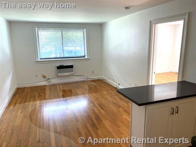 Foto del edificio - 134 Summer St