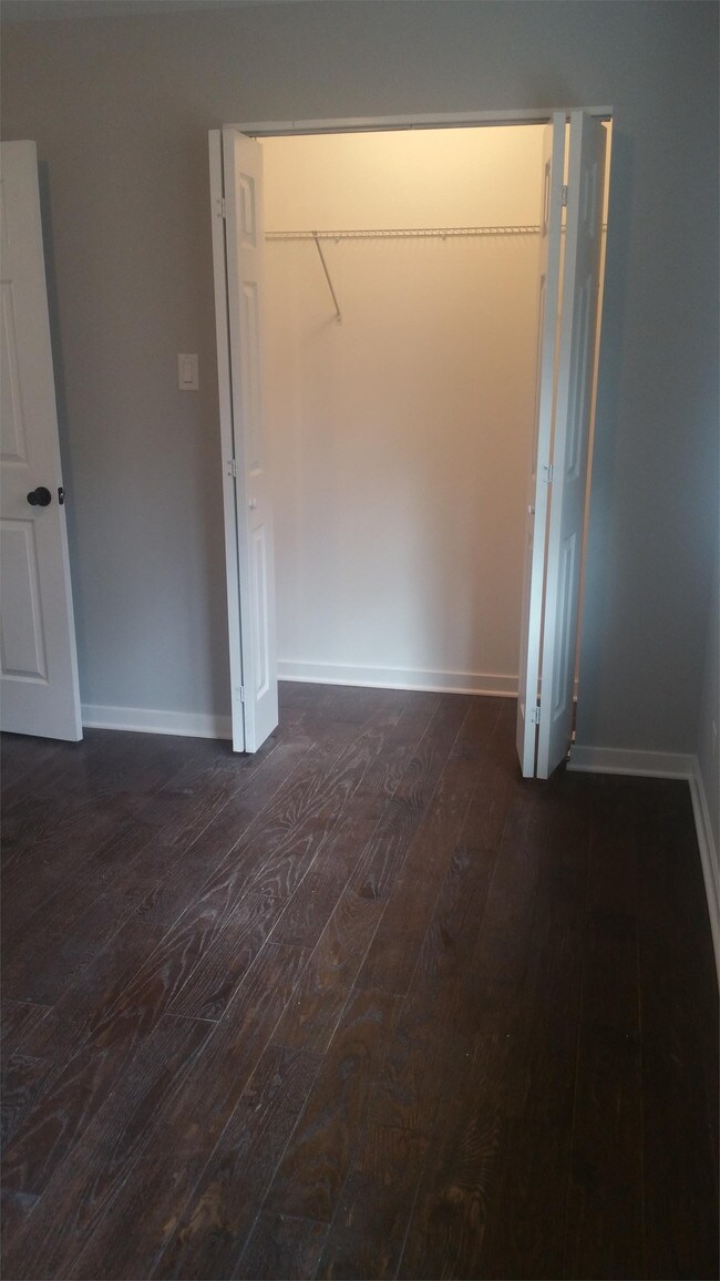 Foto del edificio - 10172 S Winston Ave