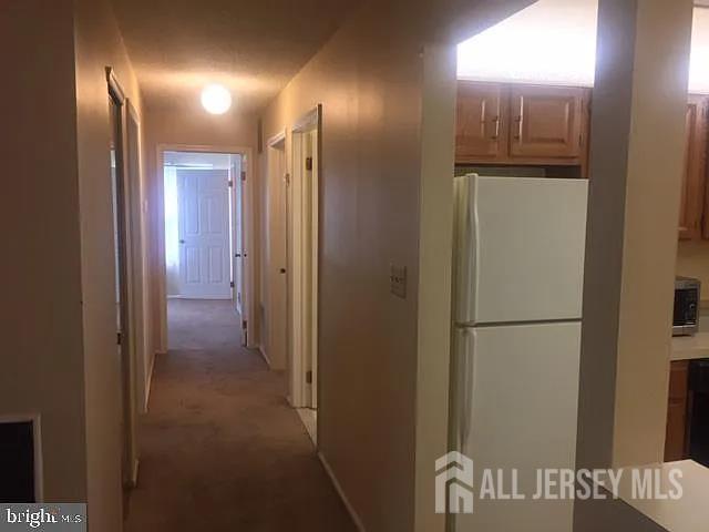 Foto del edificio - 72 Joyner Ct