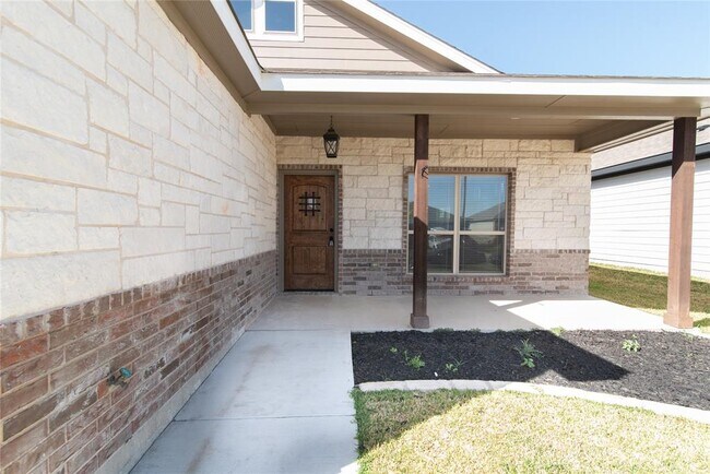 Building Photo - 7518 Hickman St