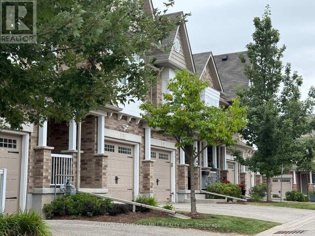 Building Photo - 167 Arkell Rd