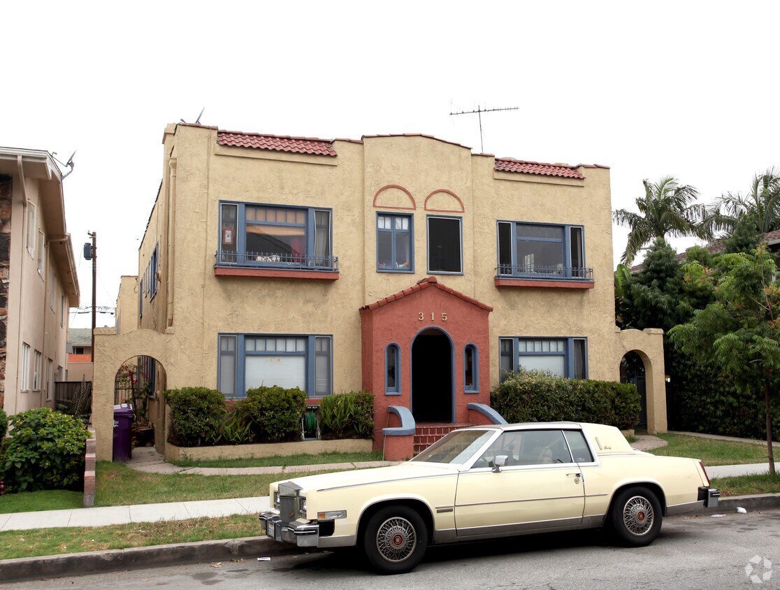 Foto del edificio - 315 Cherry Ave