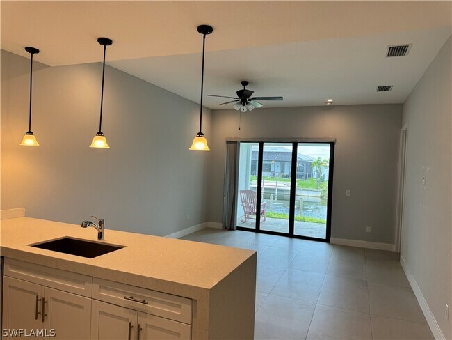 Foto del edificio - 609-611 SE 4th Terrace