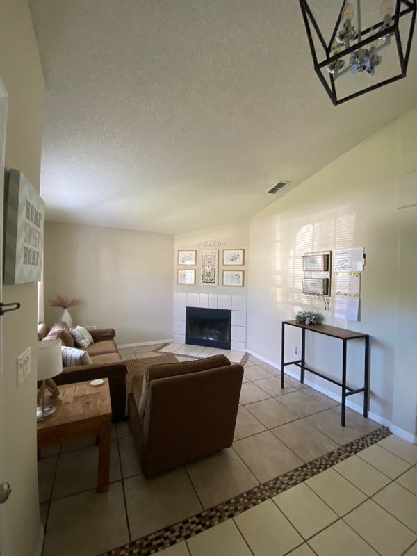 Building Photo - 4109 King Edward Dr