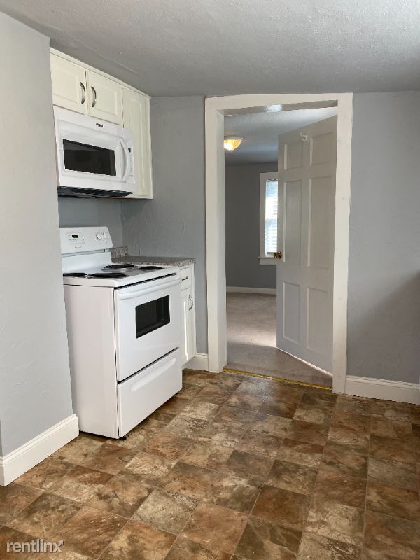 Building Photo - 1 br, 2 bath House - 411 Clifton Rd