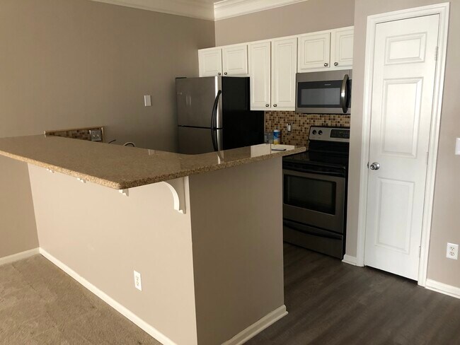 Building Photo - 6045 Craughwell Ln