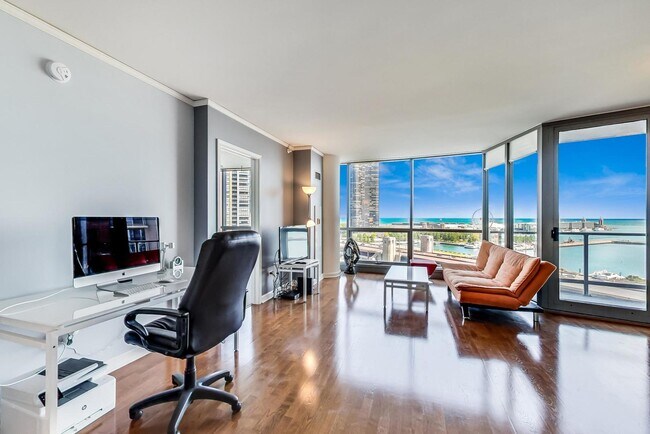 Building Photo - 420 E Waterside Dr