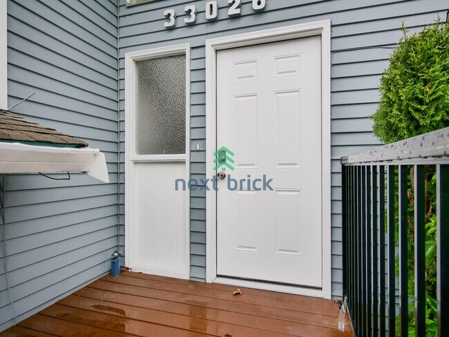 Building Photo - 5 Bed 3 Bath Available for Rent in Federal...