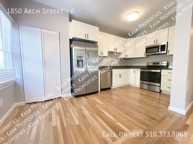 Building Photo - 1850 Arch St