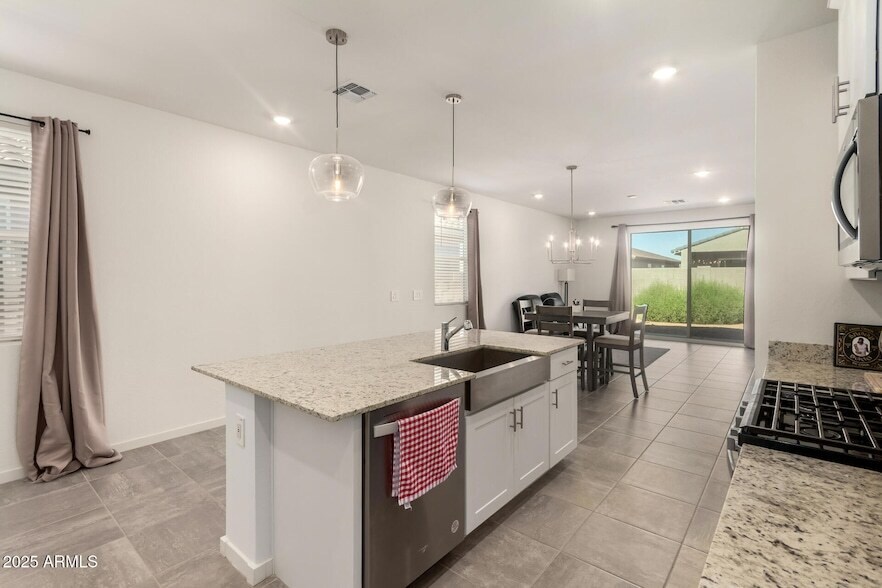 Foto principal - 3022 Hayden Rose Ave