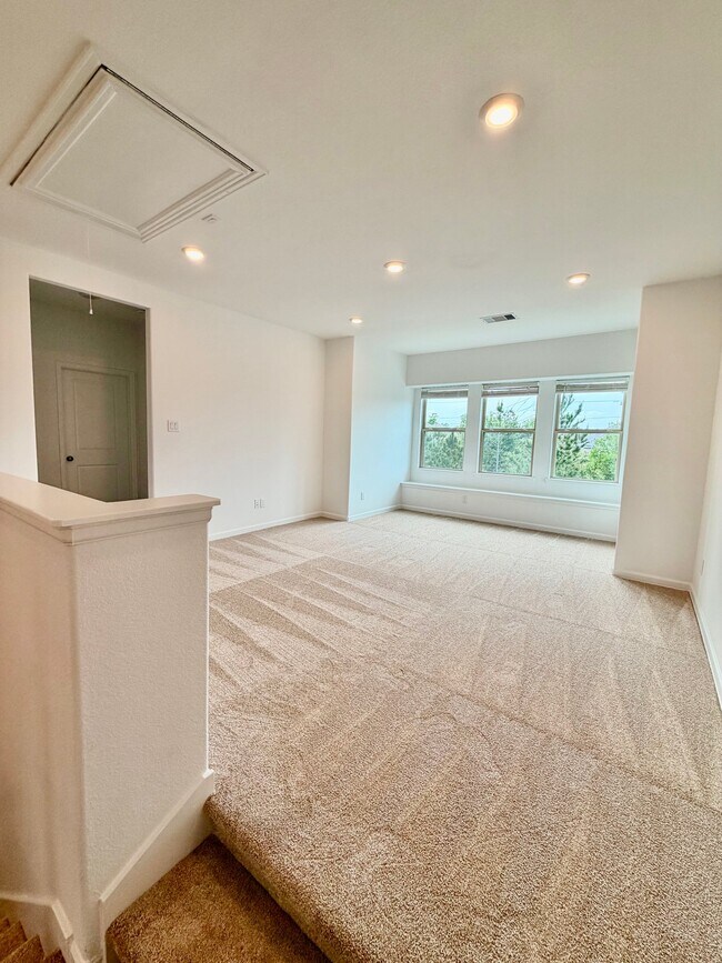 Foto del edificio - 9419 Thornbluff Crk Ct