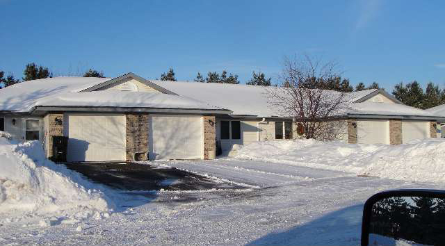Foto del edificio - 835 Highview Dr