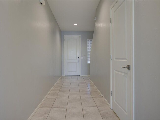 Foto del edificio - 3 Bedroom 2.5 Bathroom