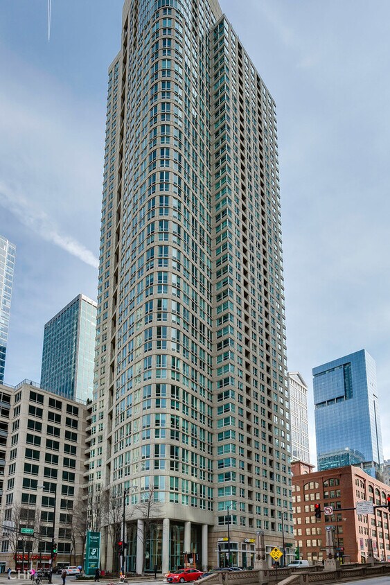 Primary Photo - 345 N La Salle St