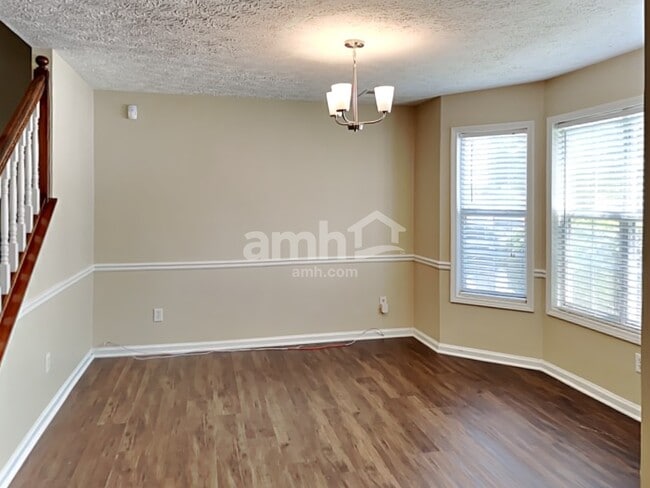 Building Photo - 2380 Sailor Ln