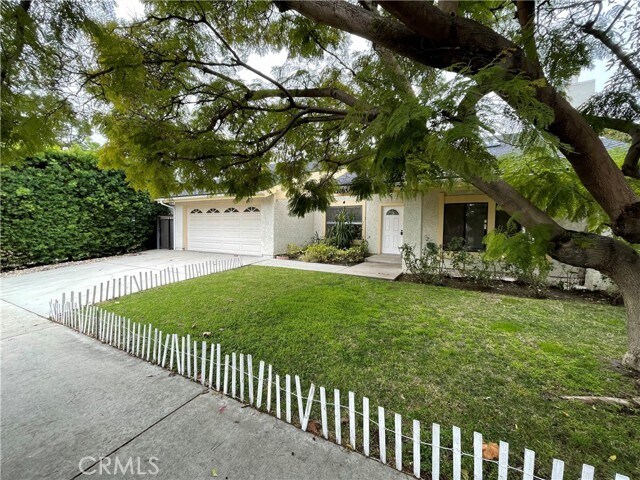 Foto del edificio - 12063 Wagner St