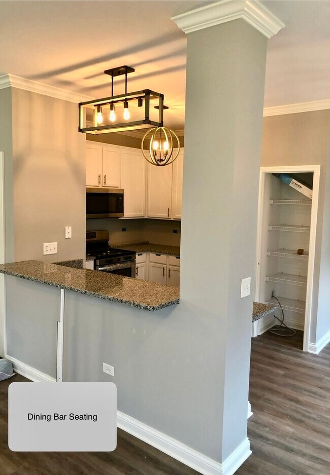 Foto del edificio - 24129 Walnut Cir