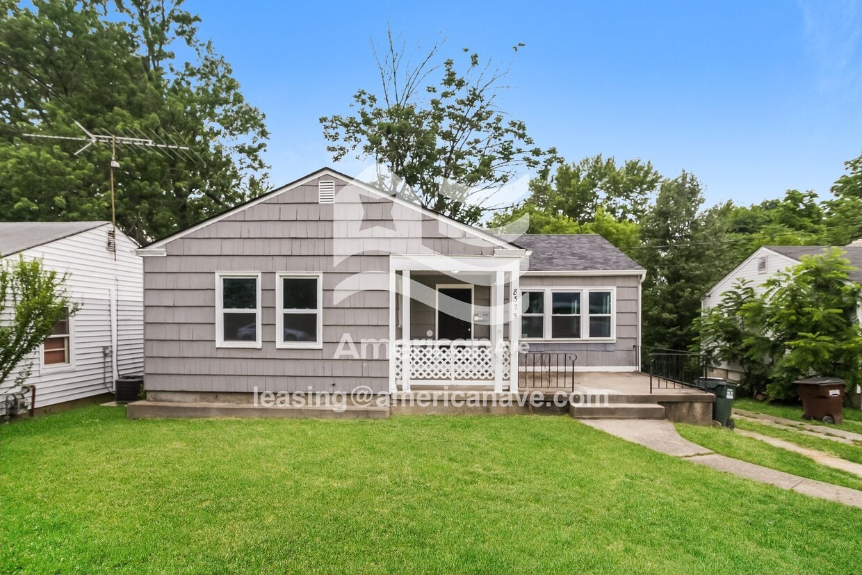 Foto principal - 8375 Pippin Rd