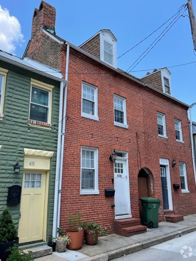 Building Photo - 406 S Durham St