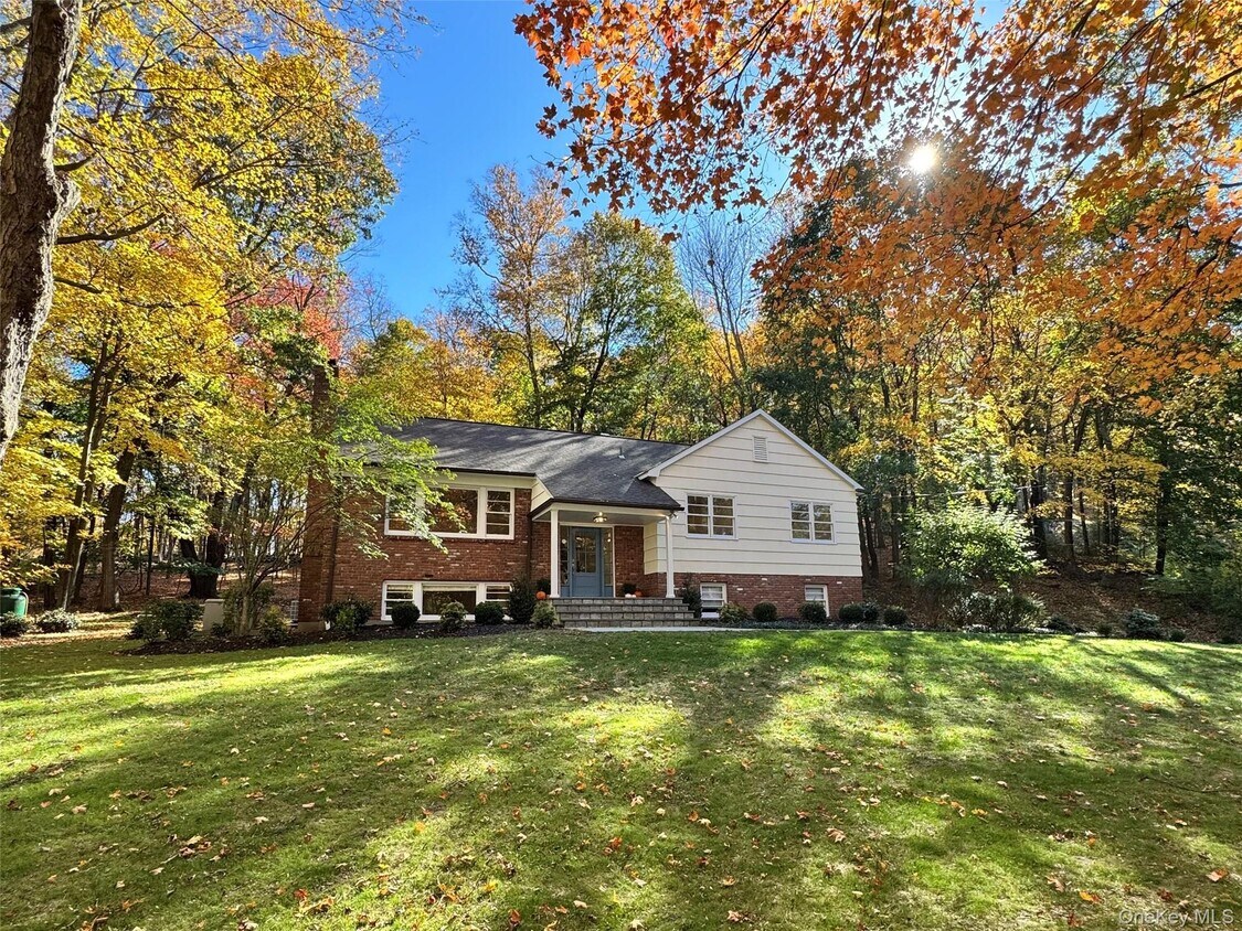 Foto principal - 341 Millwood Rd