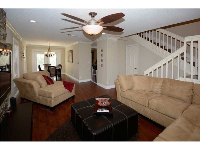 Building Photo - 7380 Viscaya Cir