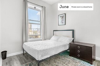 Building Photo - Private bedroom in 3 bed/1 bath Home