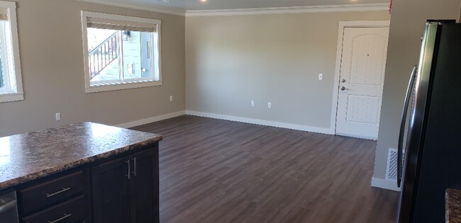 Foto del edificio - 4448 3rd Ave N