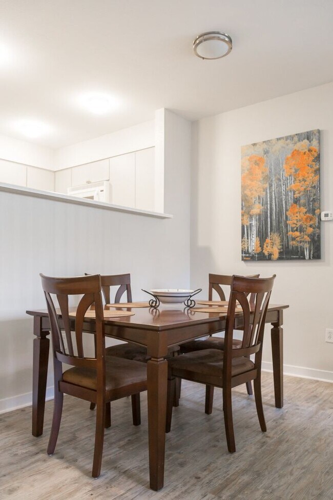 Foto del edificio - Downtown Boulder Furnished Condo for Rent ...