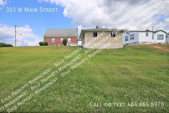 Building Photo - 303 W Main St