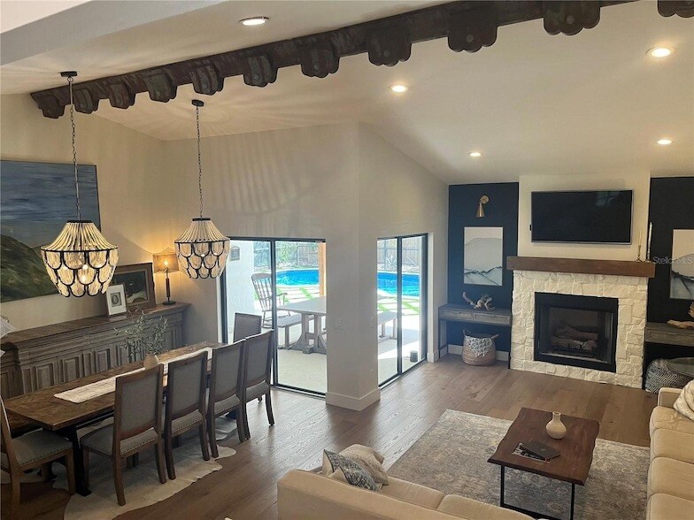 Foto del edificio - 7207 Moss Leaf Ln