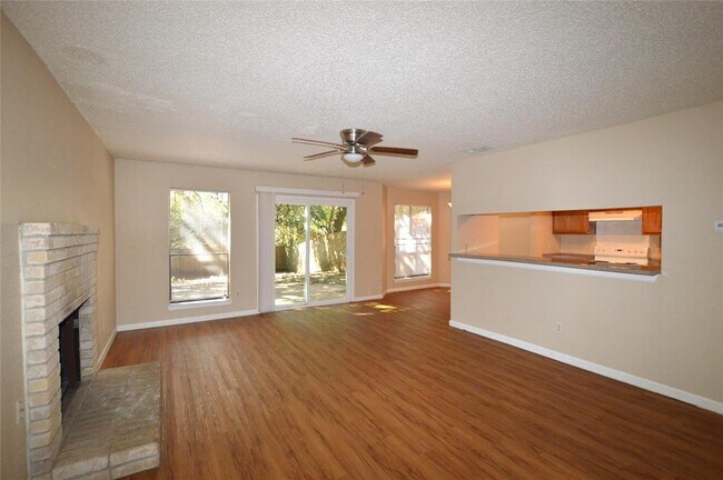 Foto del edificio - 2607 Alcott Ln