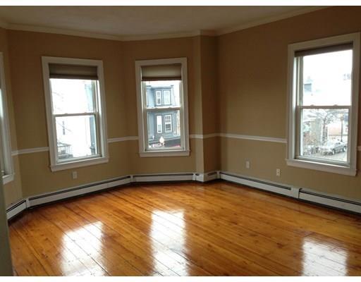 Foto del edificio - 657 E Broadway