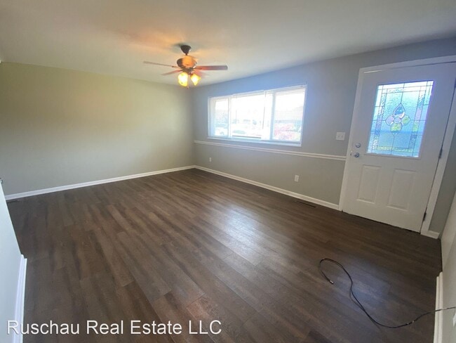 Building Photo - 3 br, 2 bath House - 5225 Sabra Ave