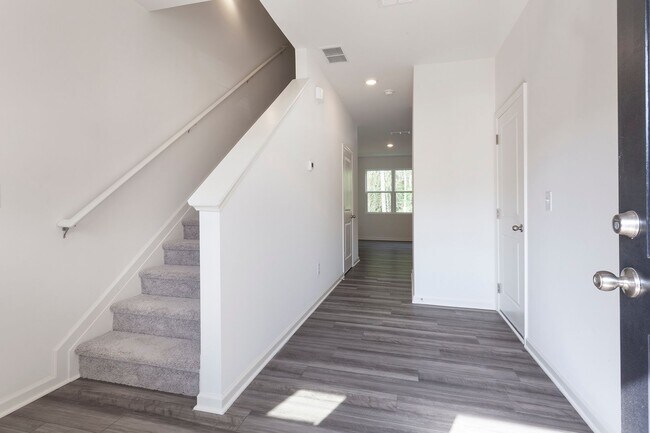 Building Photo - Newly Constructed 3/2.5 Townhome w/ Privat...
