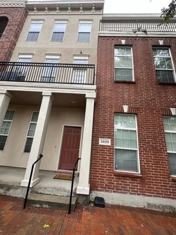 Foto del edificio - 5029 Parkview Pl