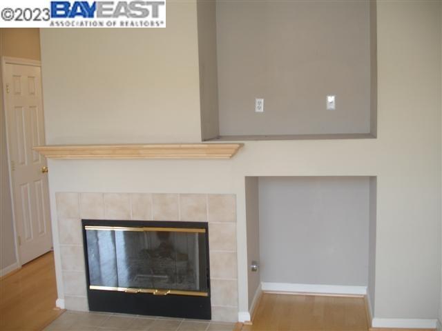 Building Photo - 214 Windward Common