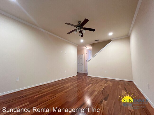 Building Photo - 3 br, 2.5 bath House - 1465 Bentley Circle