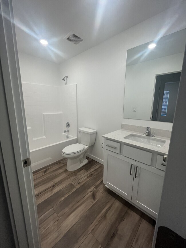 Foto del edificio - 8577 Wishmore St