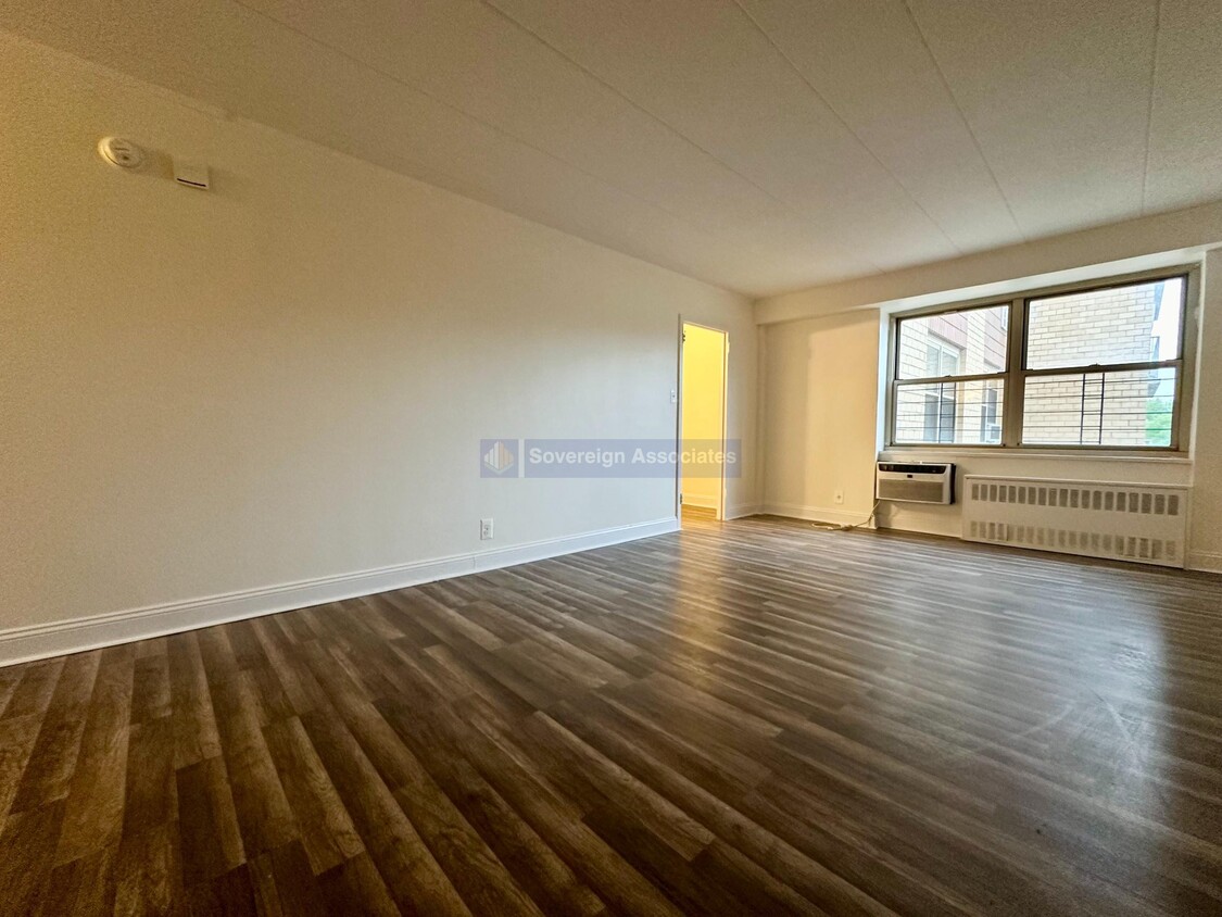 111 North Third Ave - Room for Rent in Mount Vernon, NY | Apartments.com