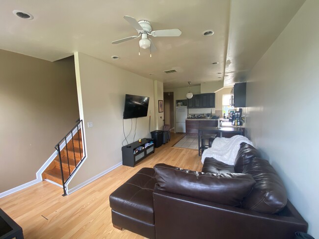 Living Room - 2221 N 21st St