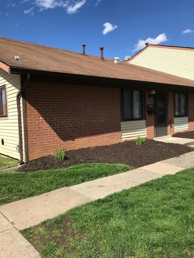 Photo - 8415 Benecia Ct House