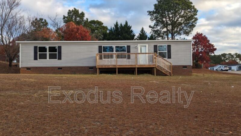 Primary Photo - 55 Forest Manor Dr