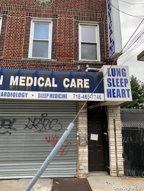 Foto principal - 218-38 Hillside Ave.