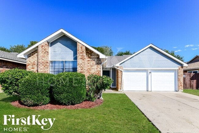 Building Photo - 529 Valley Spring Dr