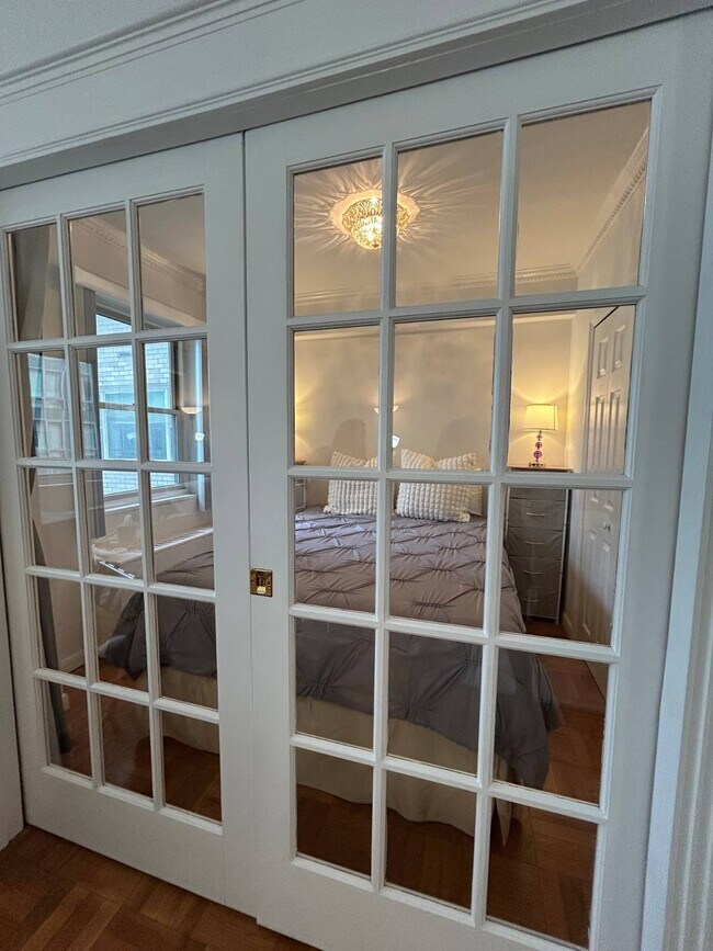 Foto del edificio - 100 W 57th St