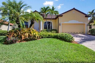 Building Photo - 8766 Tropical Ct